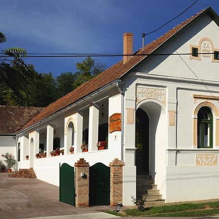 Flórián Vendégház Villánykövesd Esterno foto